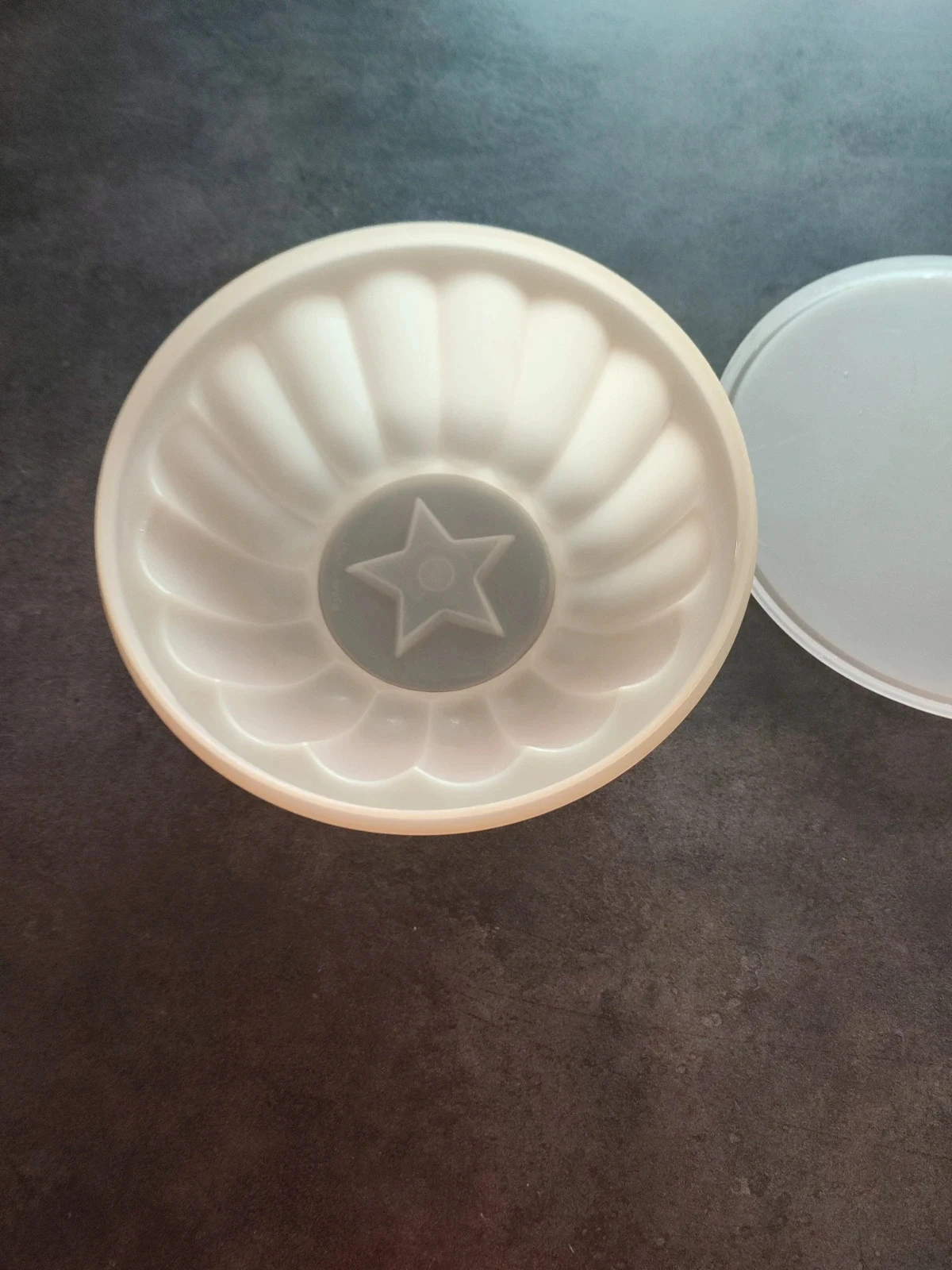 Forma para charlotte Tupperware – photo 3